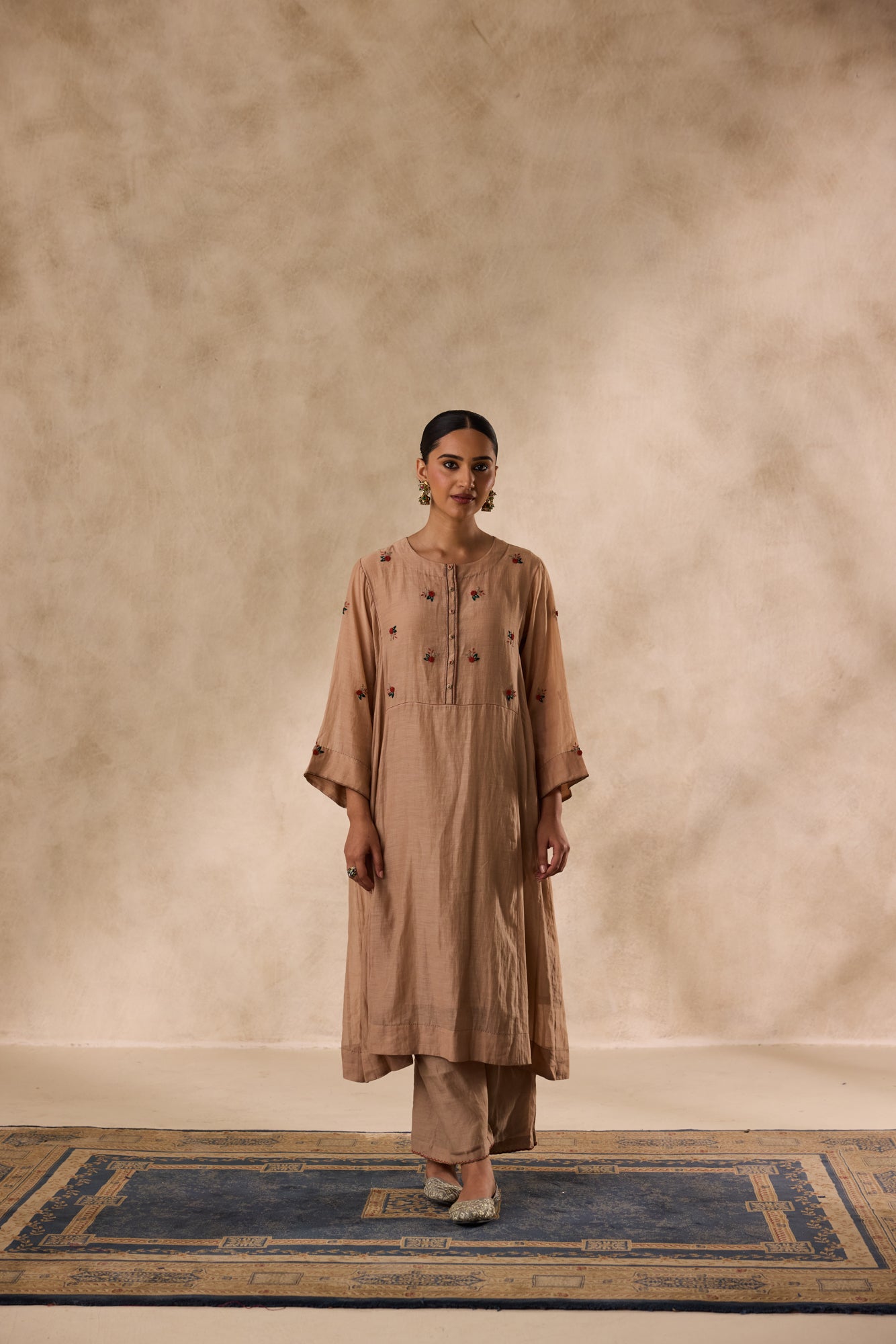 Champagne chanderi embroidered kurta paired with organic cotton slip, pant & organza dupatta