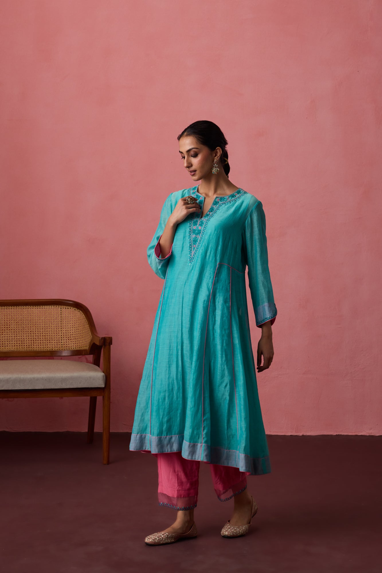 Sky blue - Pink embroidered chanderi kurta paired with pants & organza heavy border dupatta
