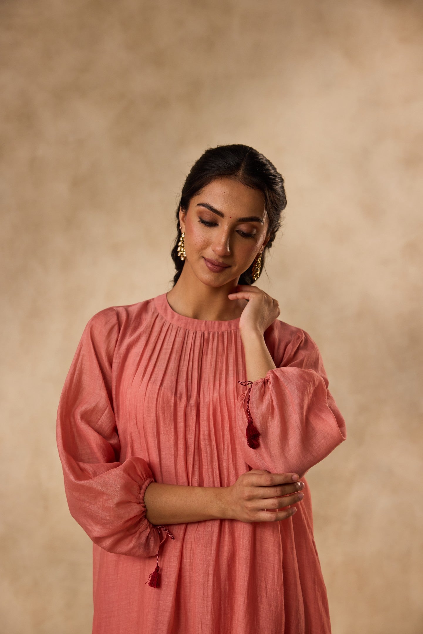 PEACH CHANDERI CROSS STICH EMBROIDERED TUNIC PAIRED WITH ORGANIC COTTON SLIP & MATCHING PANT & ORGANZA DUPATTA