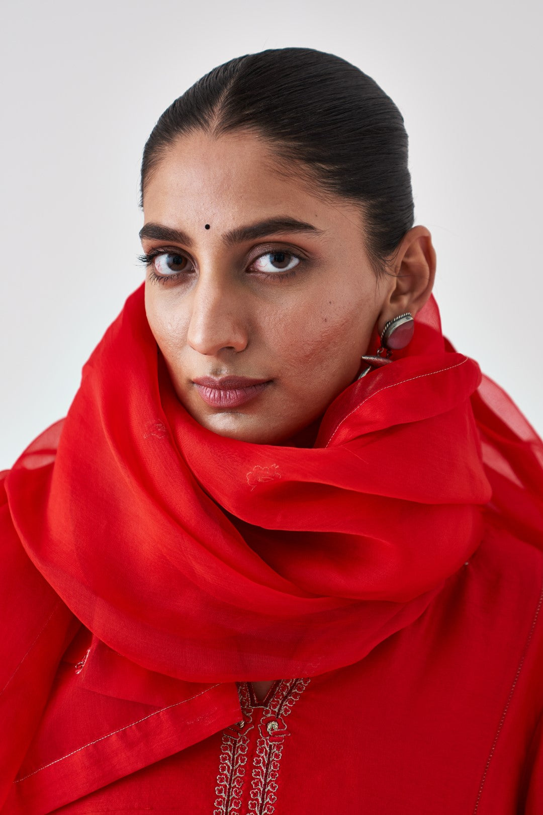 Red Silk Dupion Embroidered Kurta, Silk Pant & Organza Dupatta (03 Pcs.)