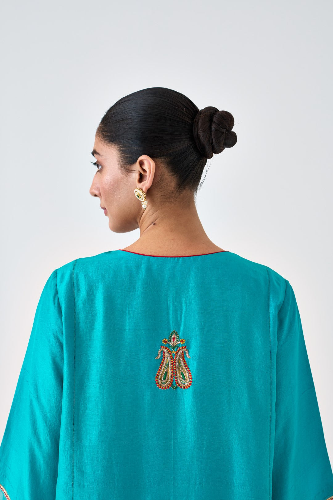 Turquoise Silk Dupion Embroidered Kurta Paired with Silk Pant & Organza Dupatta (03 Pcs.)