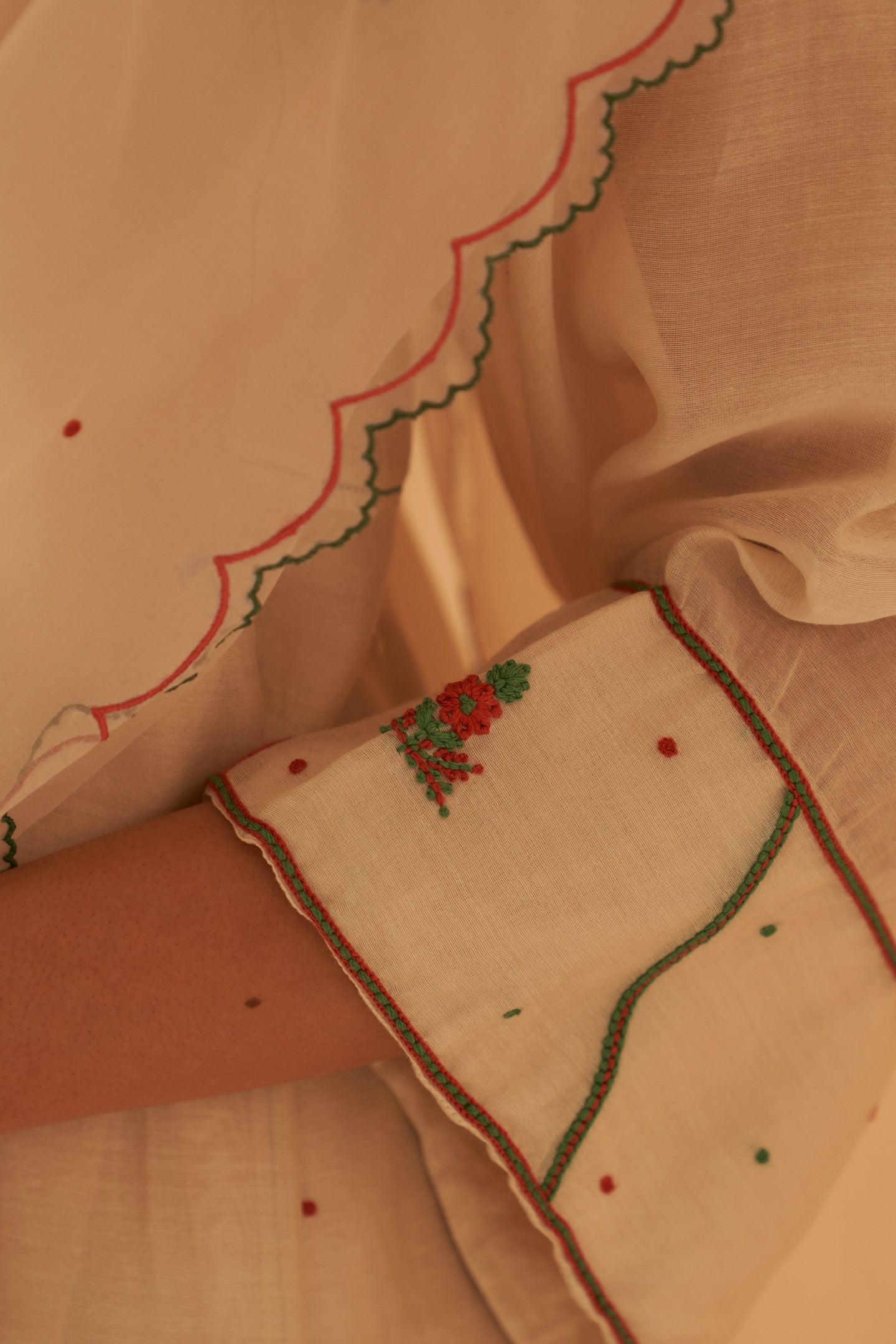 Ivory Chanderi kurta paired with cotton slip, salwar & organza dupatta