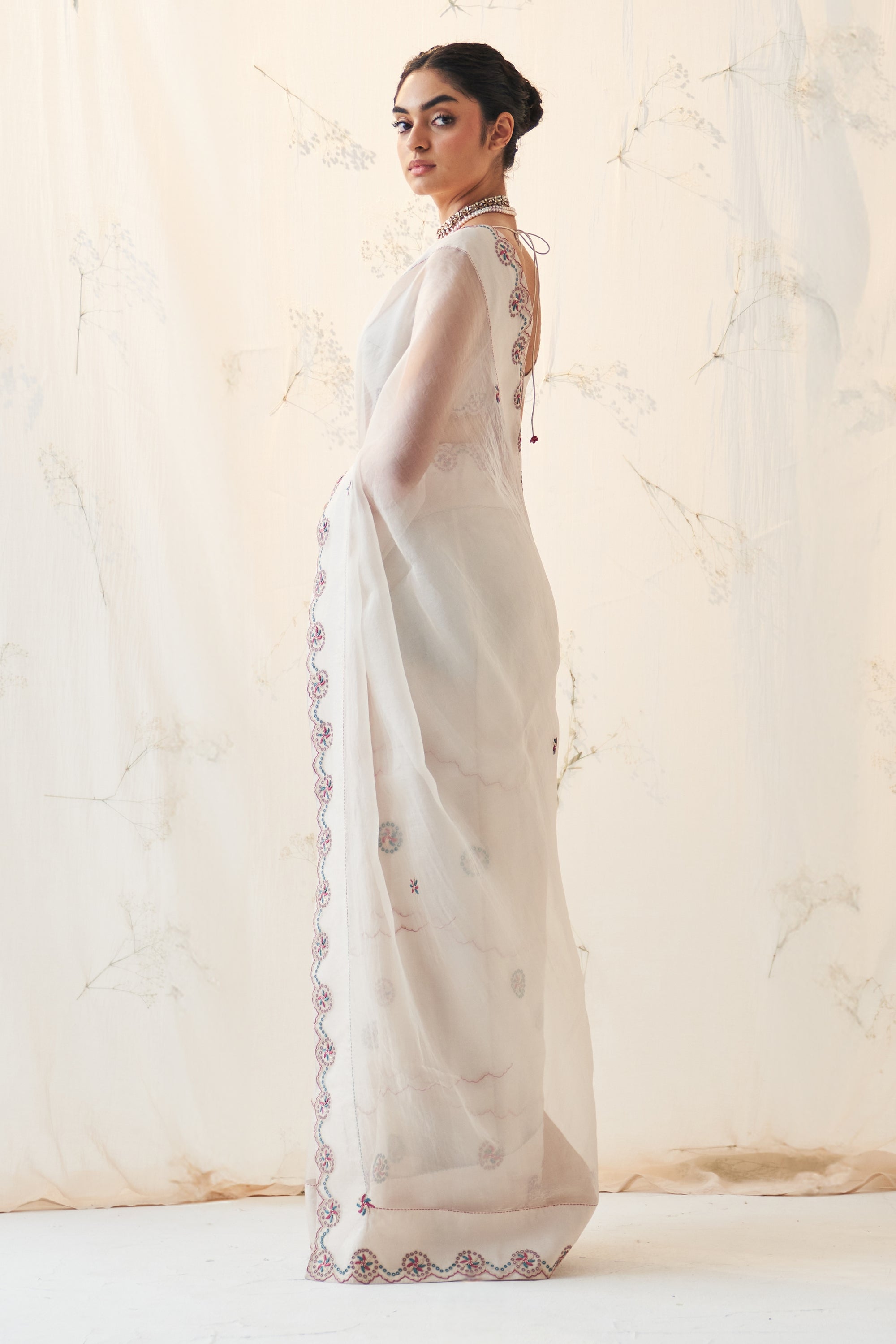 Ivory Organza Saree Thread Work Scallops With A Chanderi Blouse