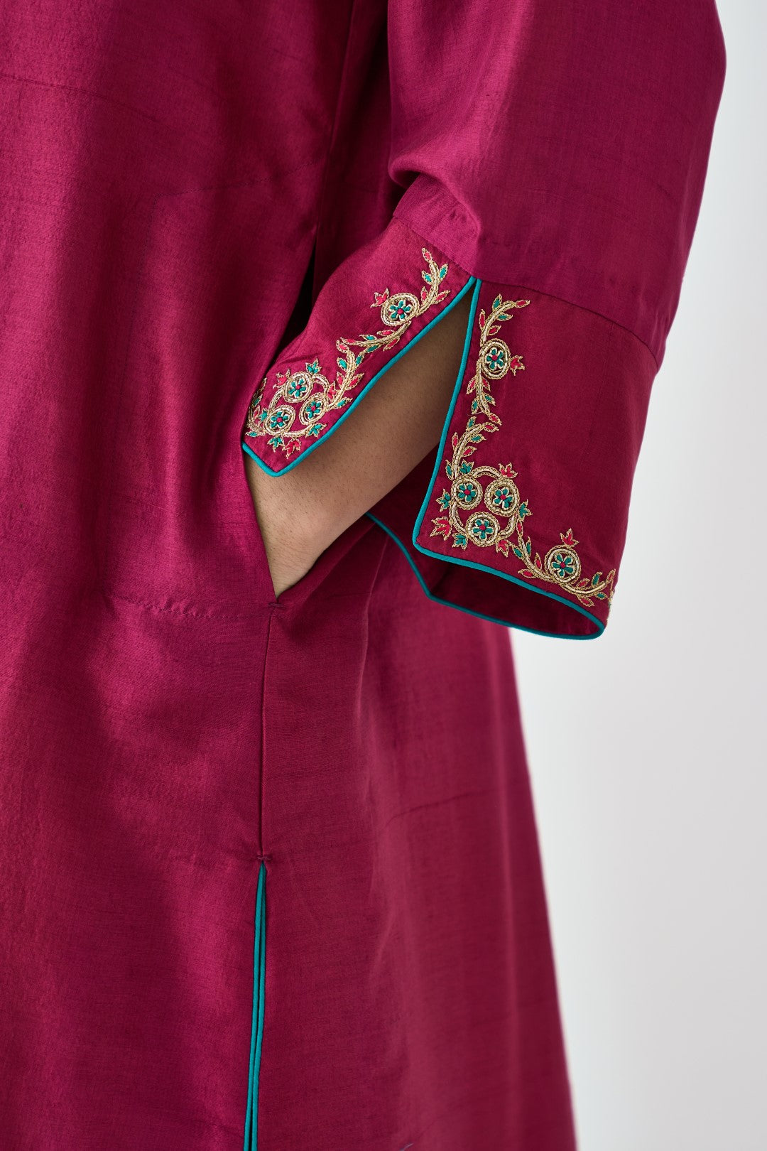 Wine Silk Dupion Embroidered Kurta Paired with Silk Pant & Organza Dupatta (03 Pcs.)