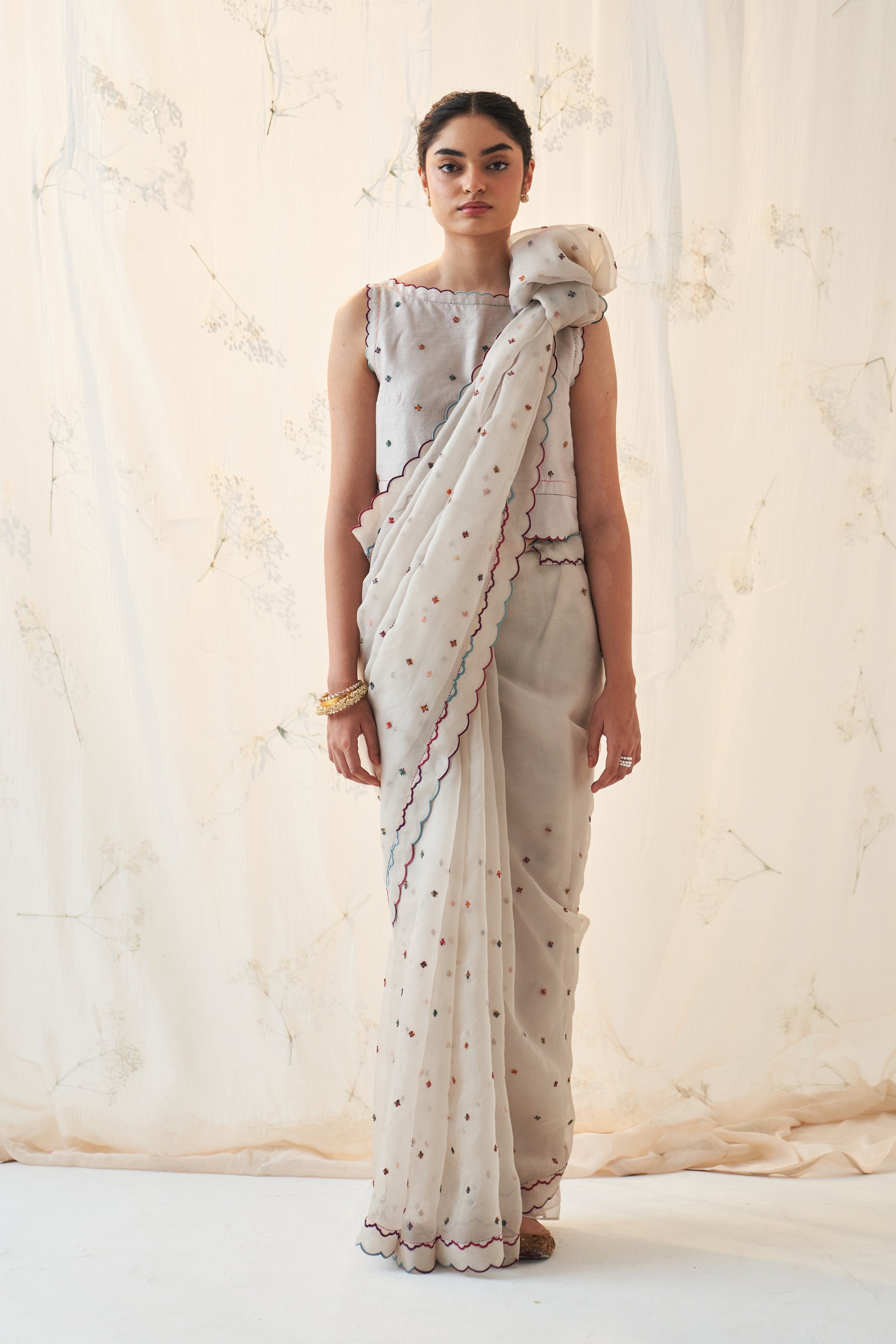 Ivory Full Hand Booti & Scallop Work Saree With Chanderi Crop Top Blouse