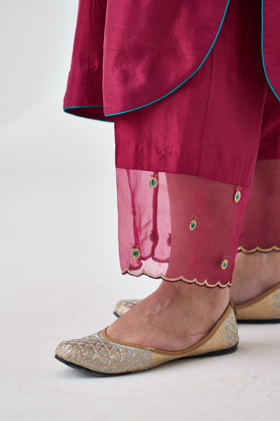 Wine Silk Dupion Embroidered Kurta Paired with Silk Pant & Organza Dupatta (03 Pcs.)
