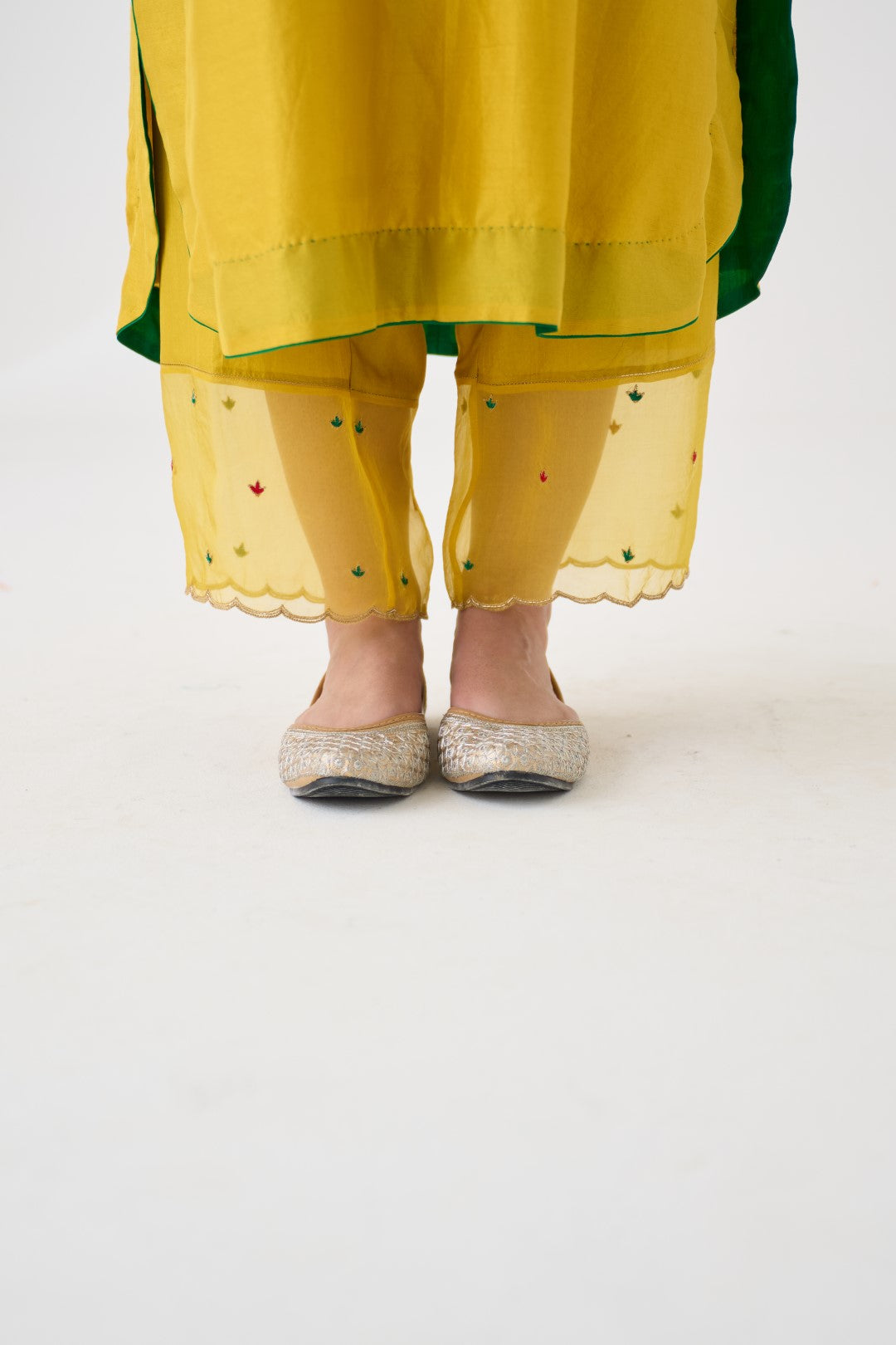 Yellow Silk Dupion Embroidered Kurta, Silk Pant & Organza Dupatta (03 Pcs.)