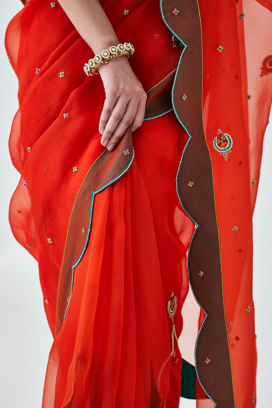 Rust Scallop Border Embroidered Saree Paired with Stitched Organic Cotton Petticoat (02 pcs.)
