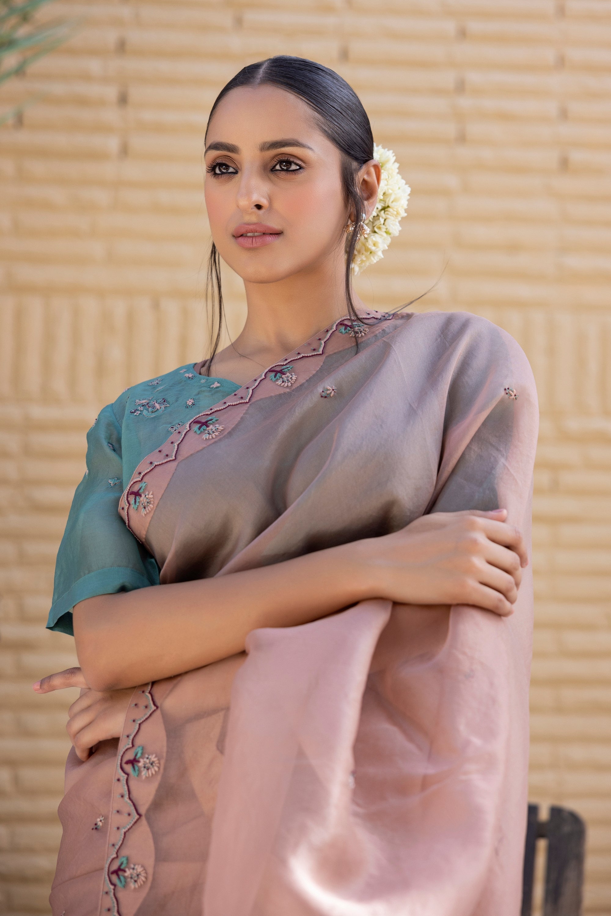 Rose gold Organza Saree Comes With green chanderi Blouse and organza cape & Organic Cotton Stitched Petticoat (4 PCS)