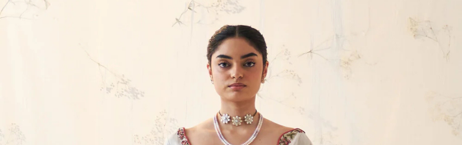 Golden Weaves, Timeless Grace: Styling the Janki India Gold Organza Saree