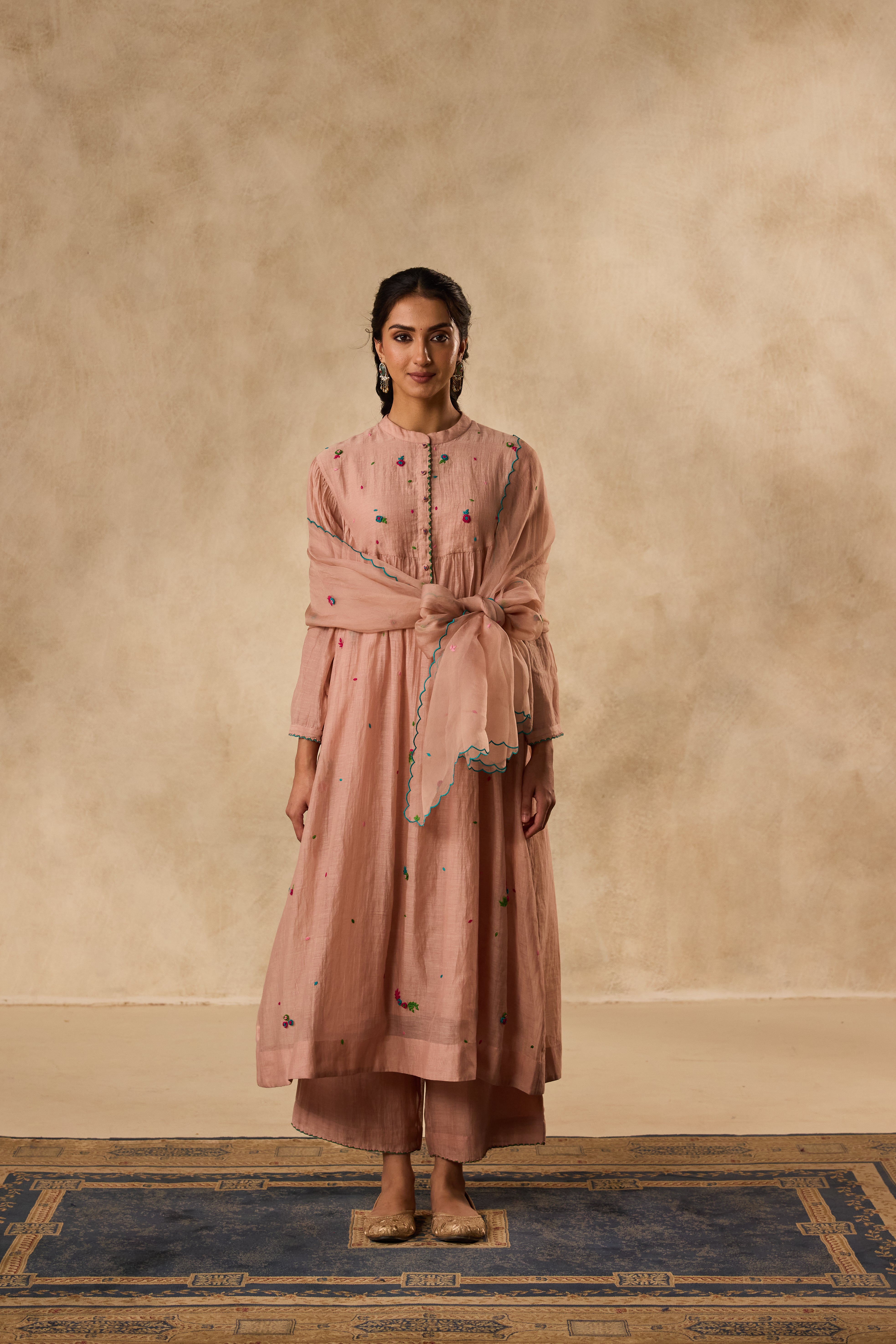 Rose gold chanderi bullion work embroidered kurta with organic cotton slip paired with pant & organza dupatta