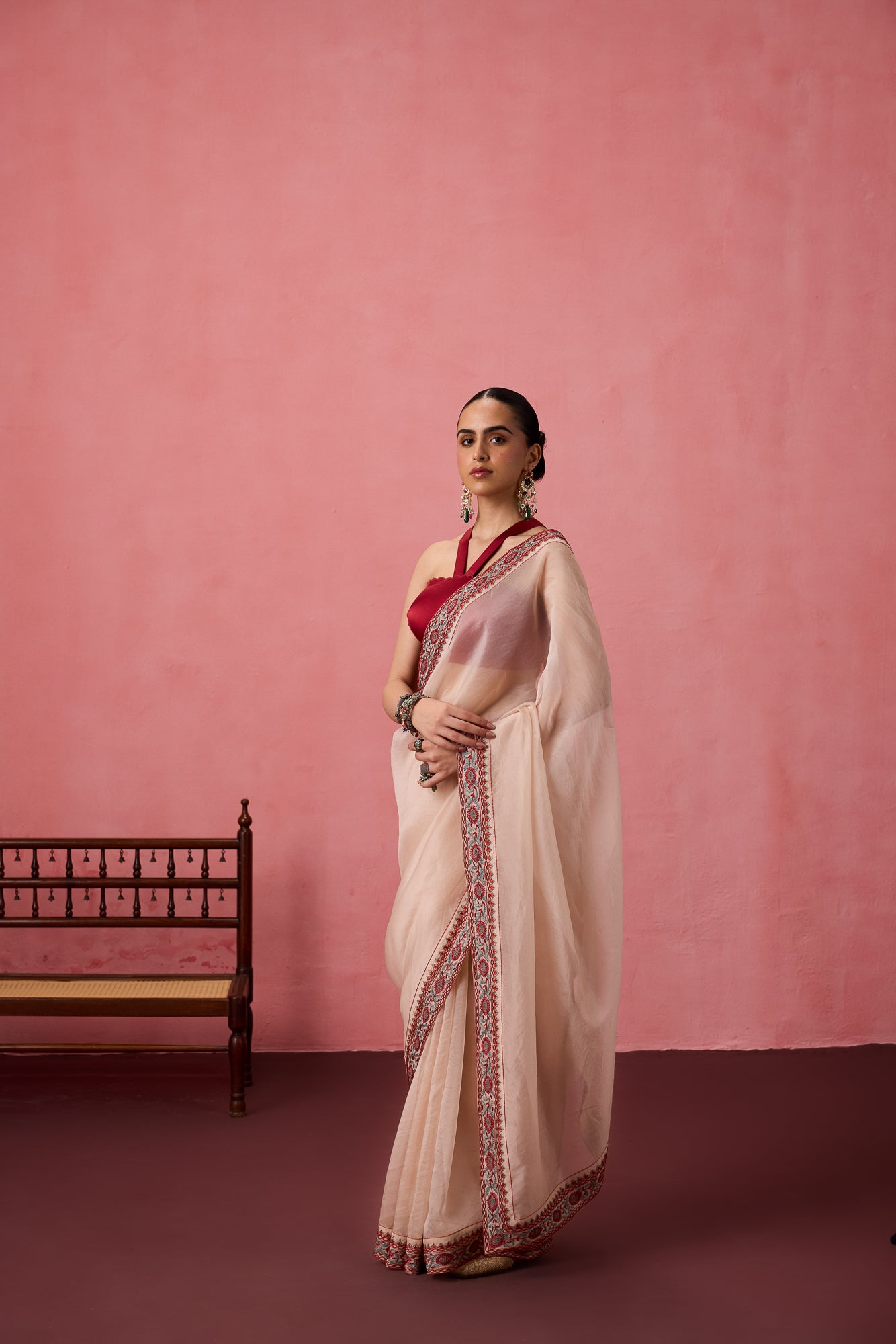 Champagne organza heavy cutwork border saree comes with unstitched & unembroidered blouse fabric in chanderi