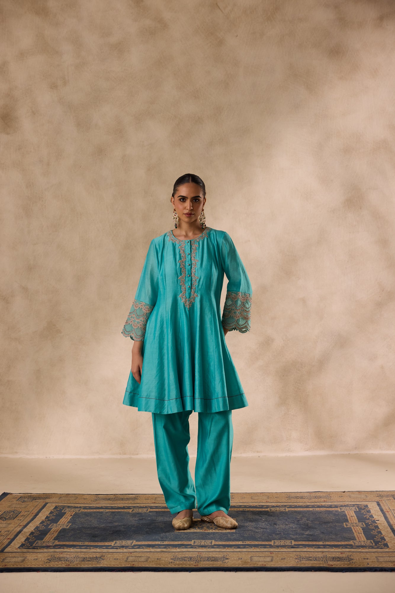 Sky blue chanderi dori work and french knot embroidered kurta paired with salwar & organza dupatta