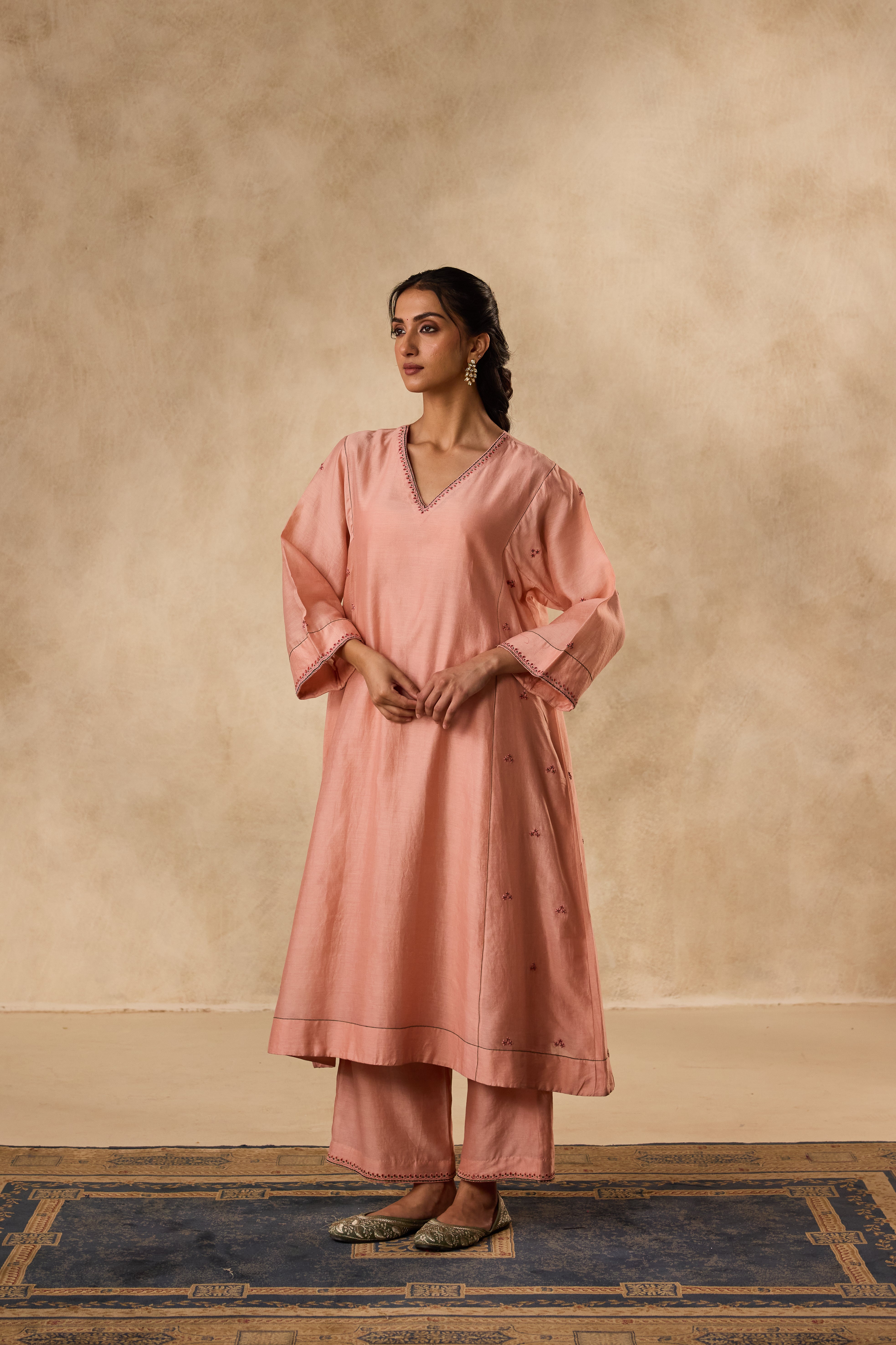 PEACH CHANDERI RESHAM & THREAD EMBROIDERED KURTA PAIRED WITH ORGANIC COTTON SLIP & MATCHING PANT & ORGANZA DUPATTA