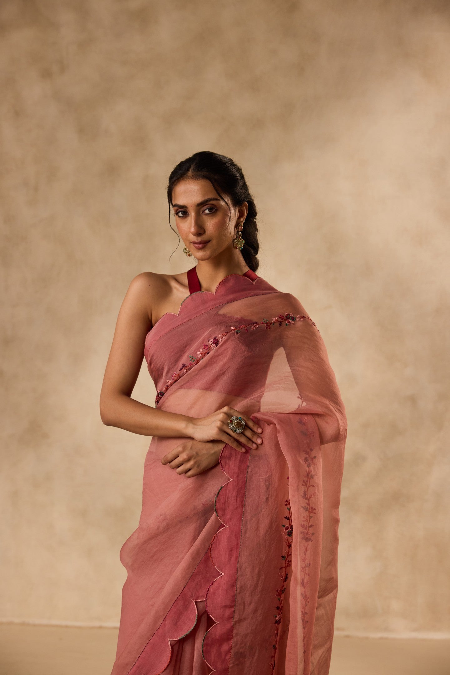 PEACH ORGANZA SPRING FLOWER, EMBROIDERED & SCALLOP SAREE paired WITH UNSTITCHED CHANDERI BLOUSE FABRIC