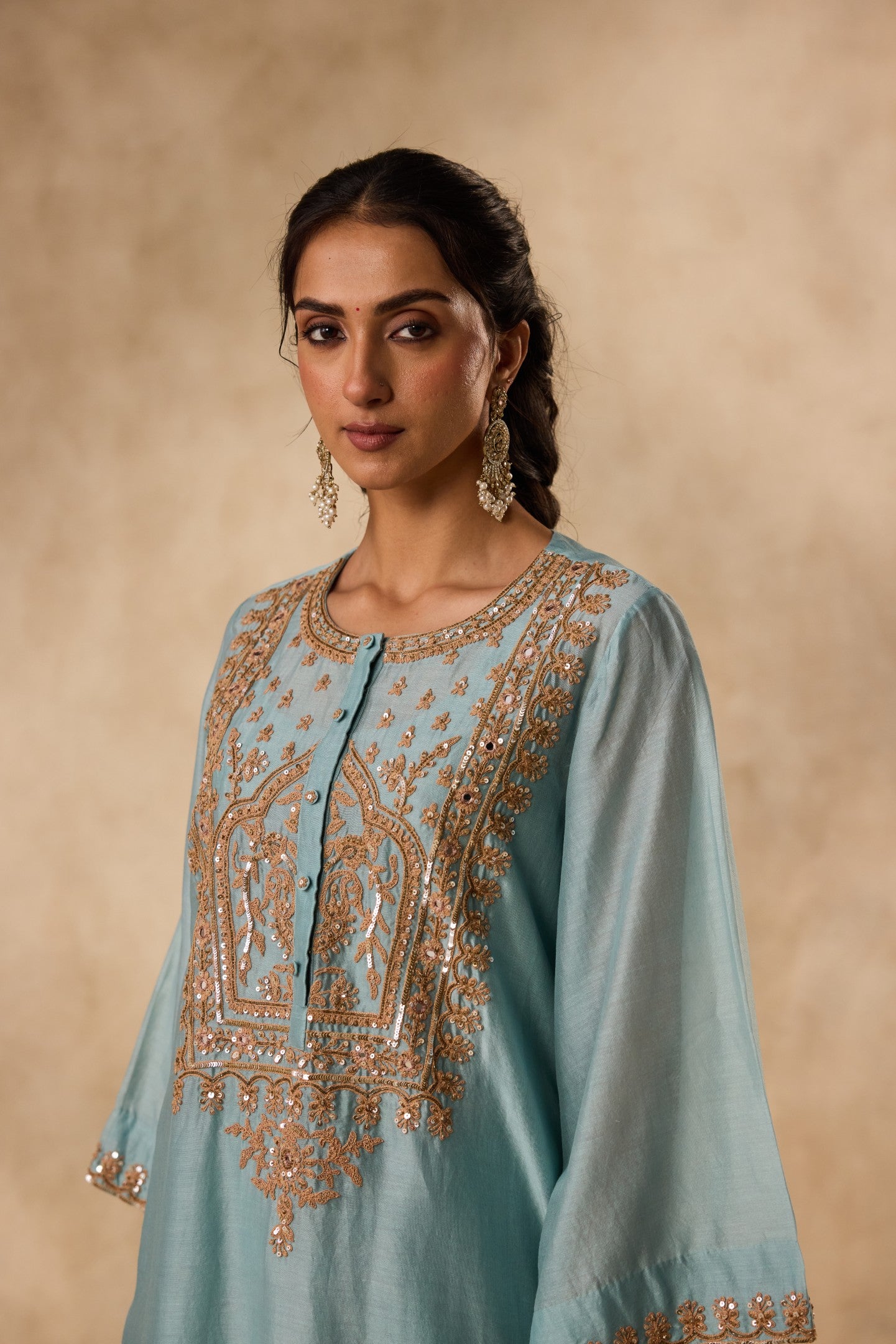 SKY BLUE A-LINE DORI & RESHAM EMBROIDERED CHANDERI KURTA WITH ORGANIC COTTON SLIP, MATCHING PANT & ORGANZA DUPATTA