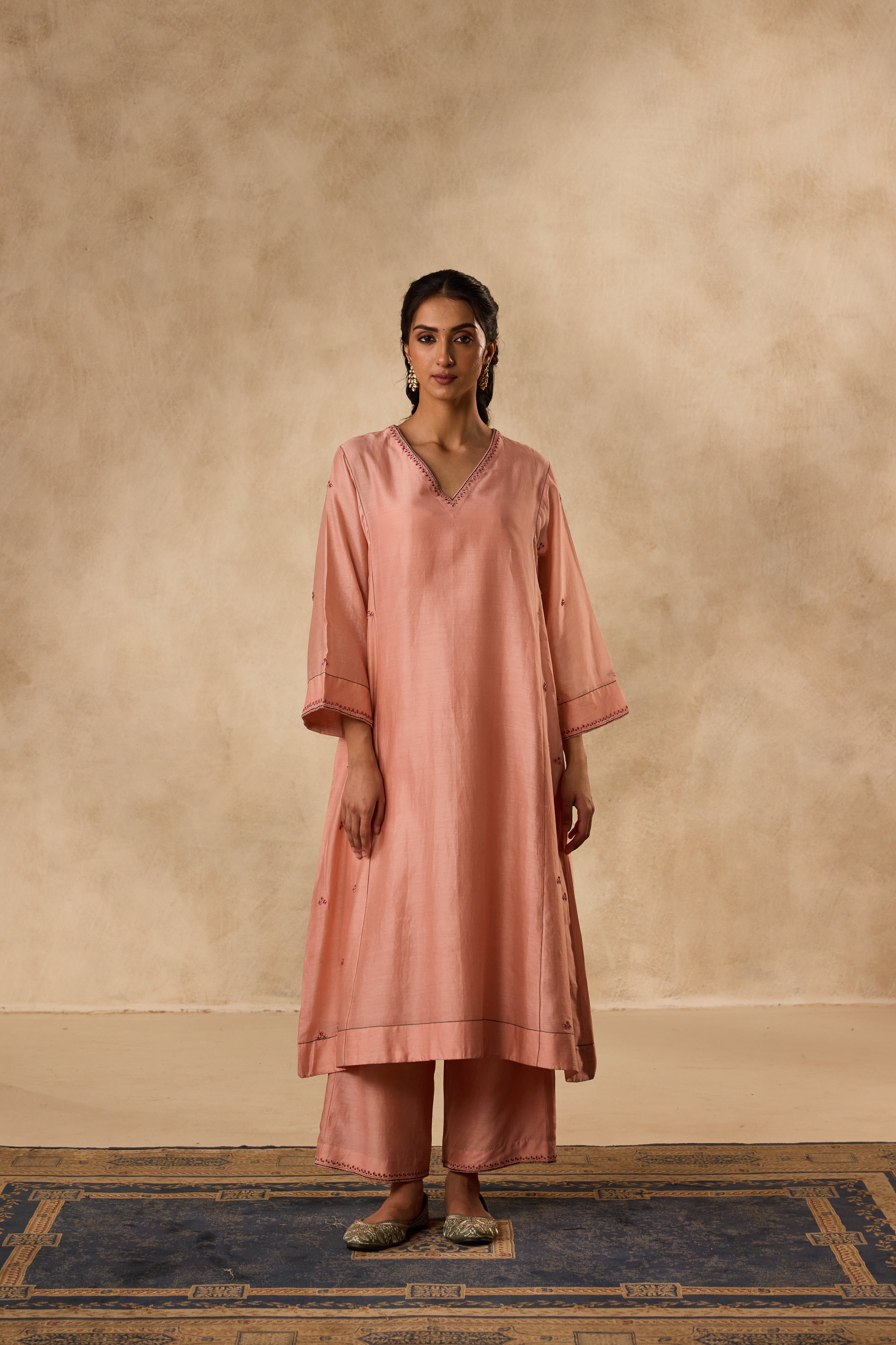 PEACH CHANDERI RESHAM & THREAD EMBROIDERED KURTA PAIRED WITH ORGANIC COTTON SLIP & MATCHING PANT & ORGANZA DUPATTA