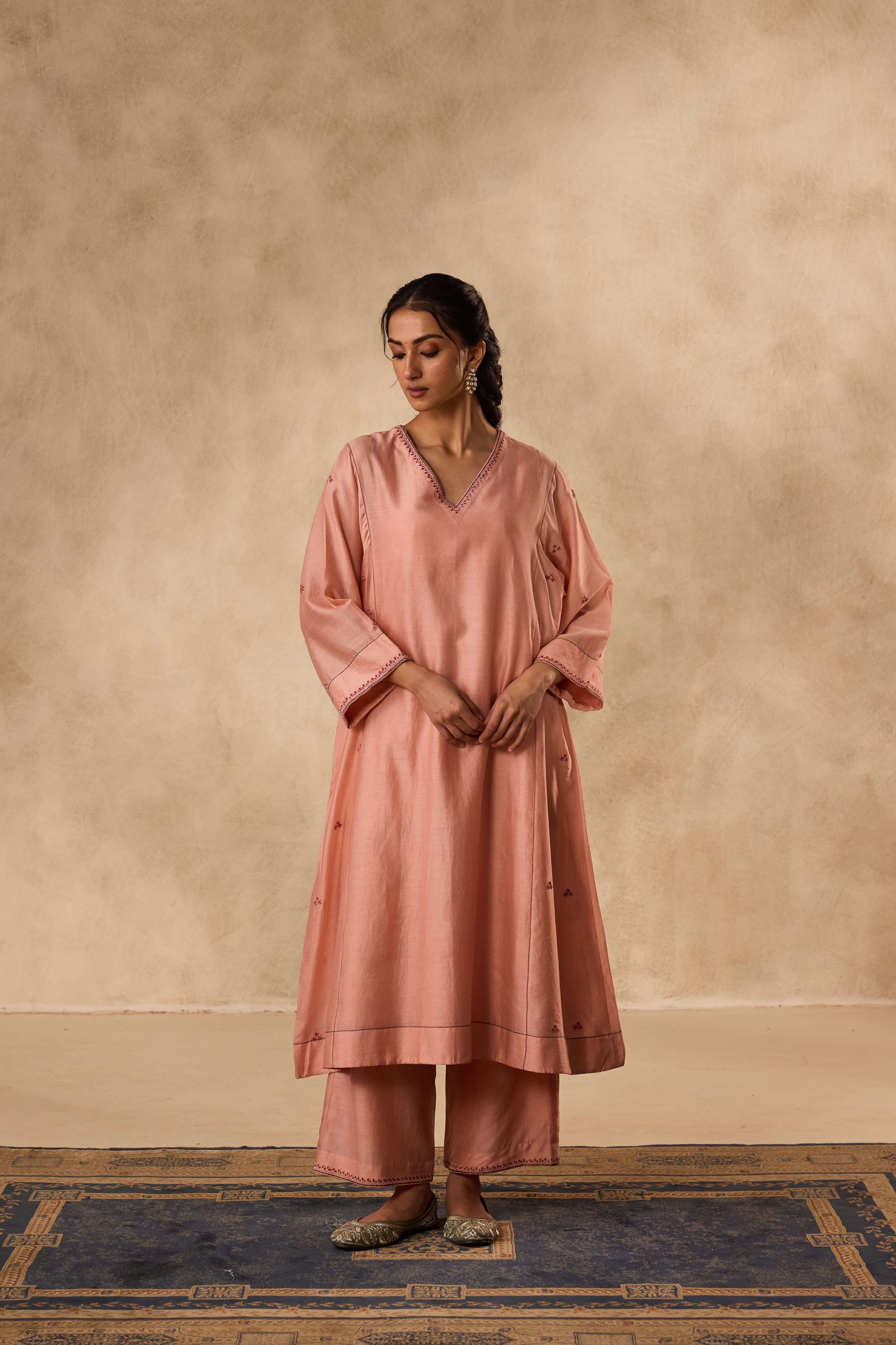 PEACH CHANDERI RESHAM & THREAD EMBROIDERED KURTA PAIRED WITH ORGANIC COTTON SLIP & MATCHING PANT & ORGANZA DUPATTA